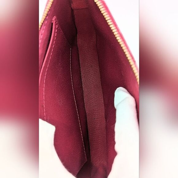 Louis Vuitton Vernis Ikat Flower Pochette - Picture 11 of 13